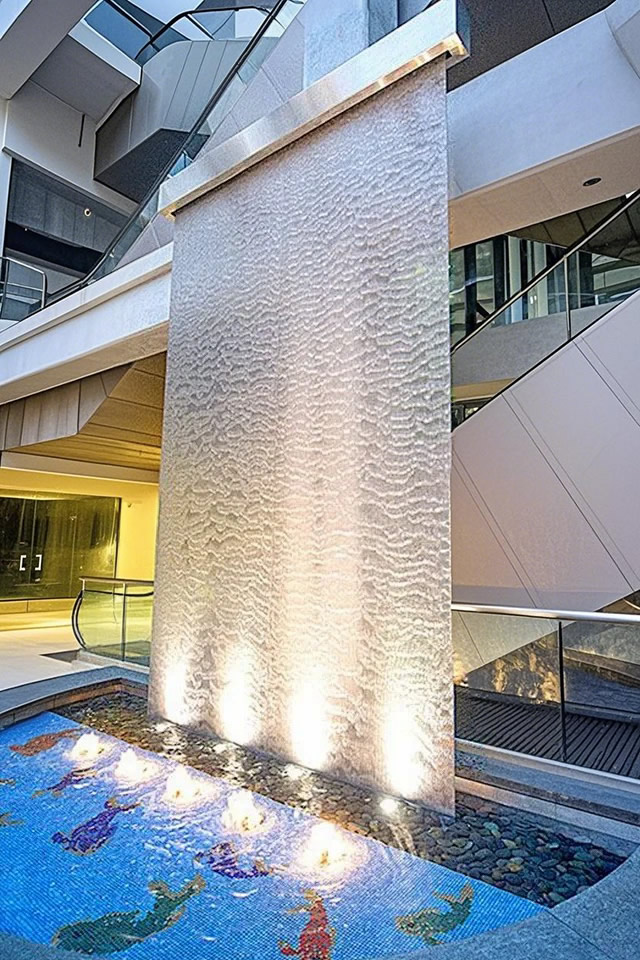 商場金屬水幕景觀